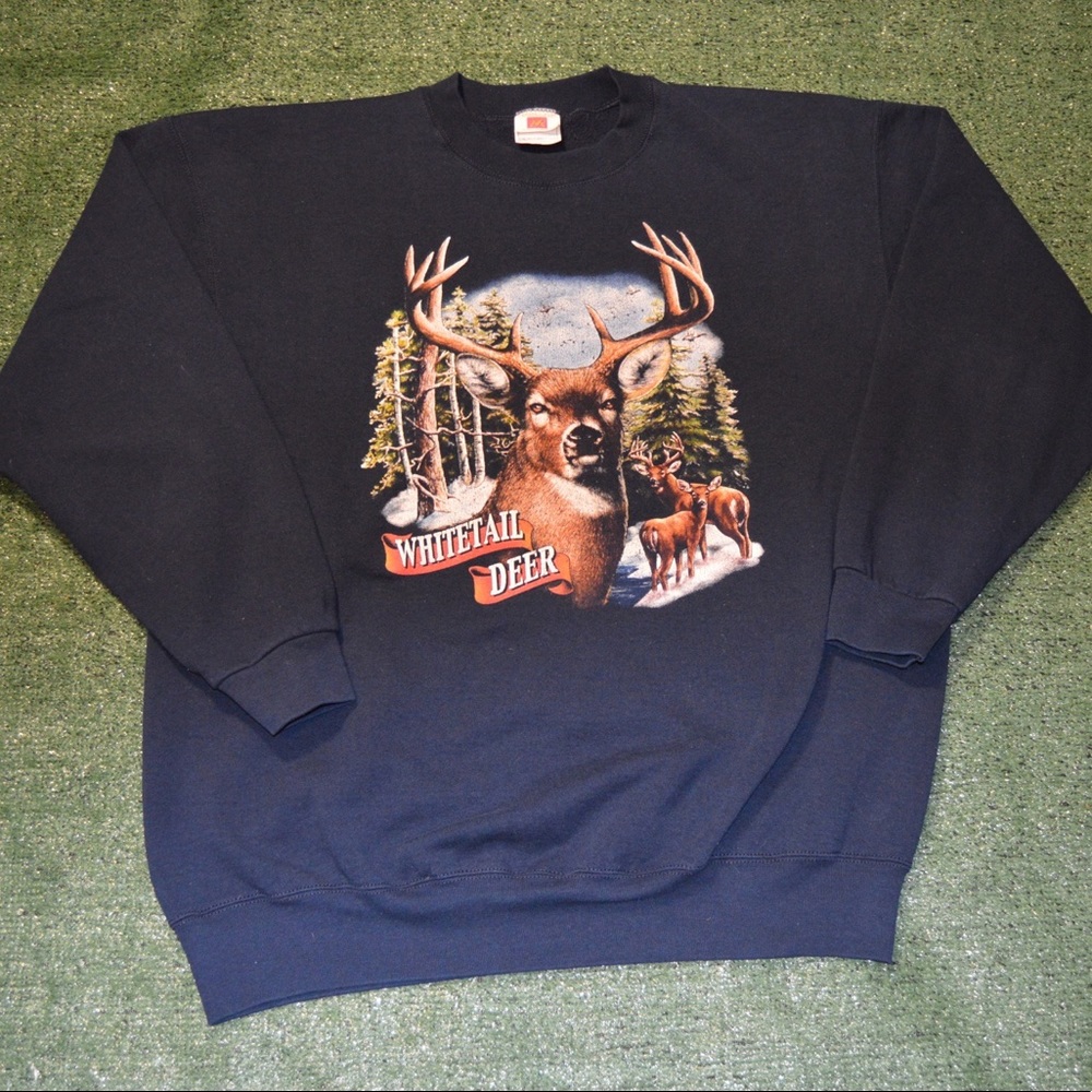 Vintage Whitetail Deer Graphic Nature Crewneck!